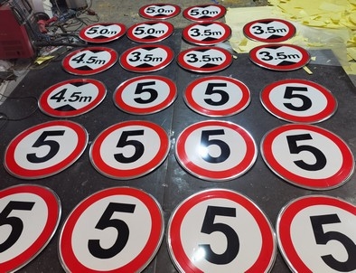 商洛商洛限速交通标牌厂家